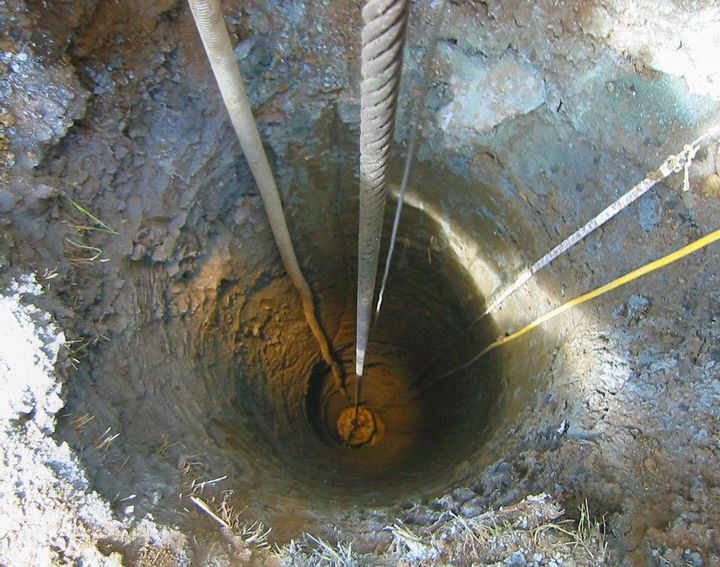 SCIENTISTS DIG TO THE CENTER OF THE EARTH, THEY FIND SOMETHING UNEXPECTED