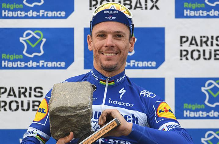 PHILIPPE GILBERT – 900 000 EUROS