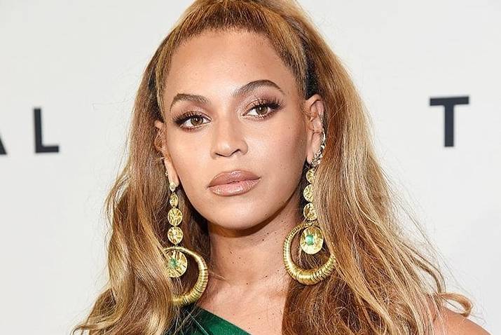 Beyonce Knowles – 450 Millions De Dollars